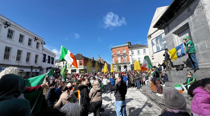 Hundreds Gather On O’Connell Street For Ennis Fuel Protest