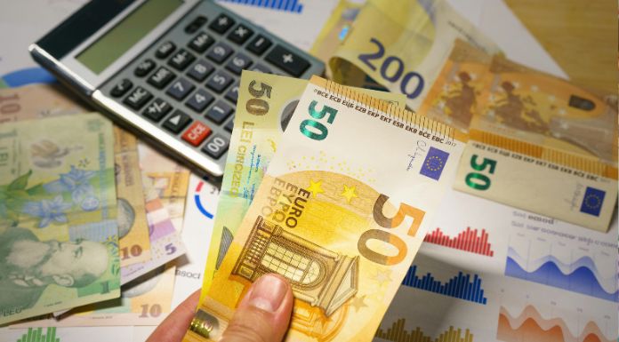 Clare Financial Advisor Claims “Everything Pointing Towards Global Recession”