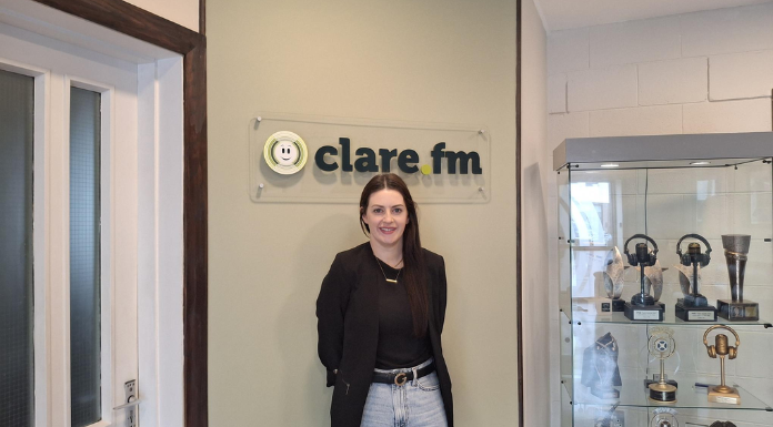 29-Year-Old Clare Woman Brings Closed Ballyvaughan Greene’s Bar Back To Life