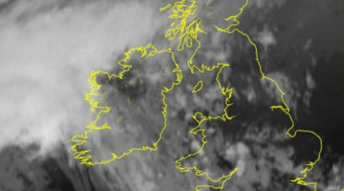 Satellite Image 04.00am Monday morning © Met Éireann